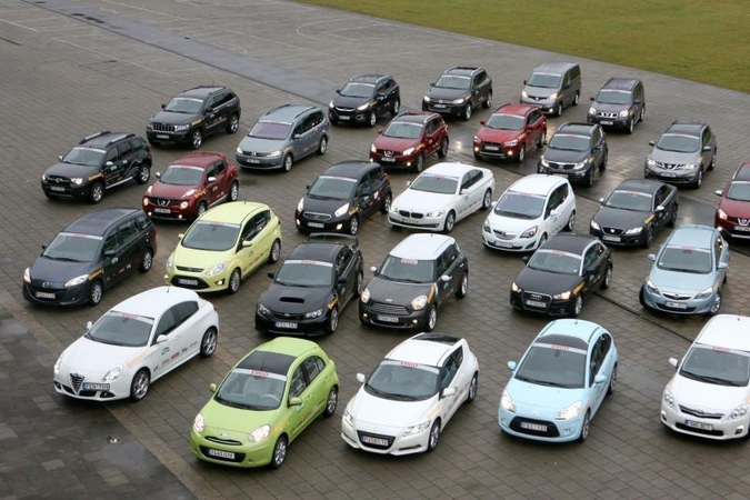 Perkate automobilį: rinksitės patys ar ieškosite patarimų?