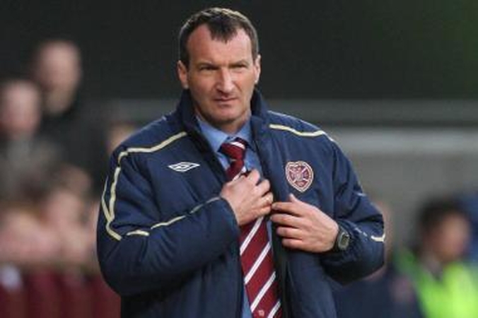 V.Romanovo valdomas "Hearts" klubas atleido trenerį