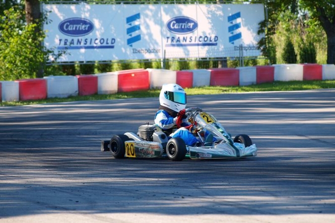 Kasparas Mičiūnas nugalėjo „BMW Formulės Mini“ etape Smalininkuose