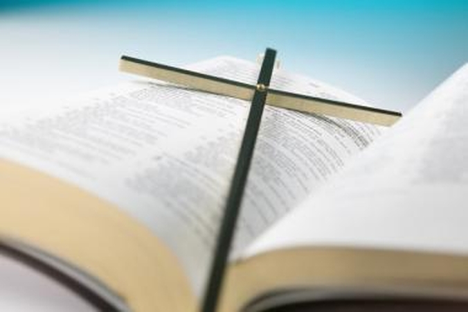 Kardinolai renkasi į Romą tartis dėl bažnyčios atsako į vaikų išnaudojimą