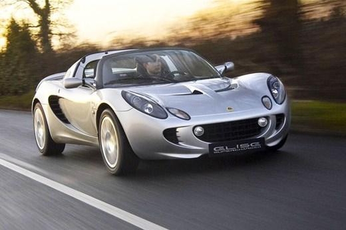 Sportiniai automobiliai už „įkandamą“ kainą