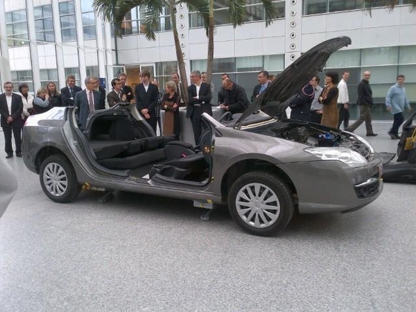 „Renault“ suprojektavo pirmąjį išmontuojamą automobilį (foto)