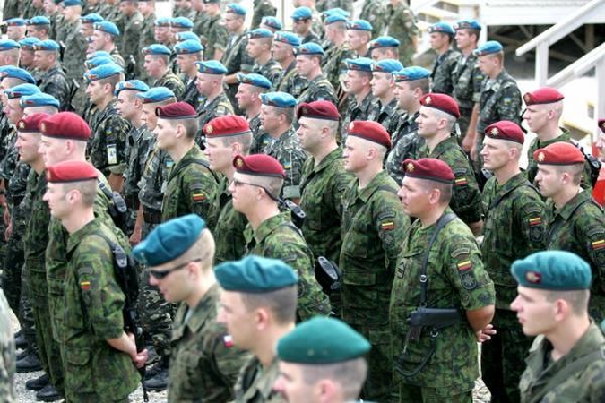 Fizinio parengtumo testą išlaiko keturi iš penkių kandidatų į Lietuvos kariuomenę