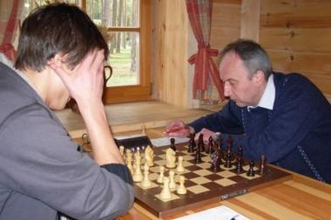 Šalies šachmatų pirmenybes laimėjo V.Mališauskas ir V.Kalvytė