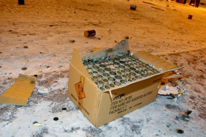 Vilniečiui paaugliui petarda nutraukė pirštą