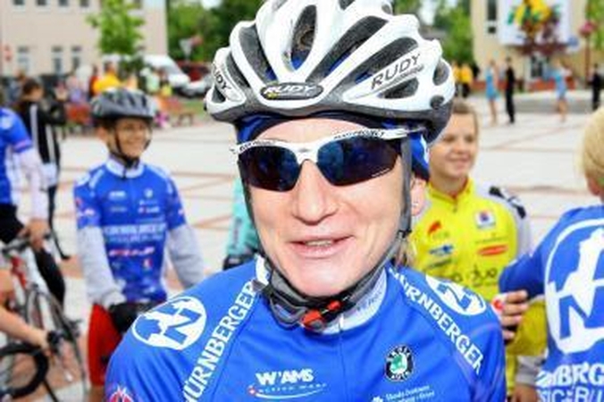 E.Pučinskaitė vejasi dviračių lenktynių lyderes  