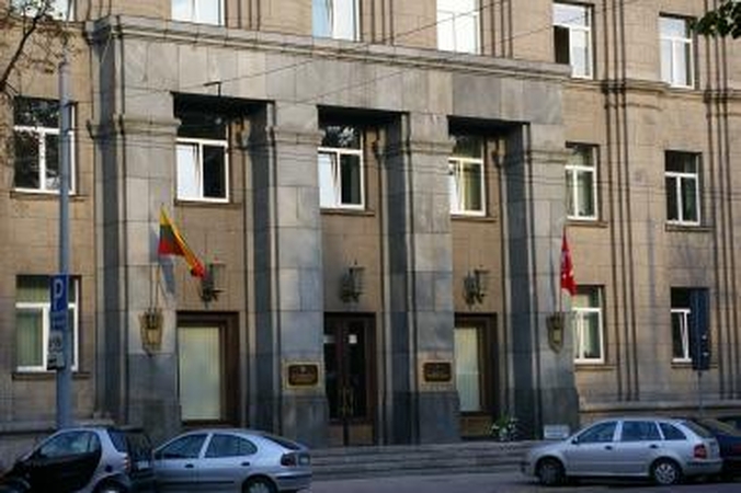 Diplomatė priekaištavo Ukrainos ambasadoriui dėl muitų