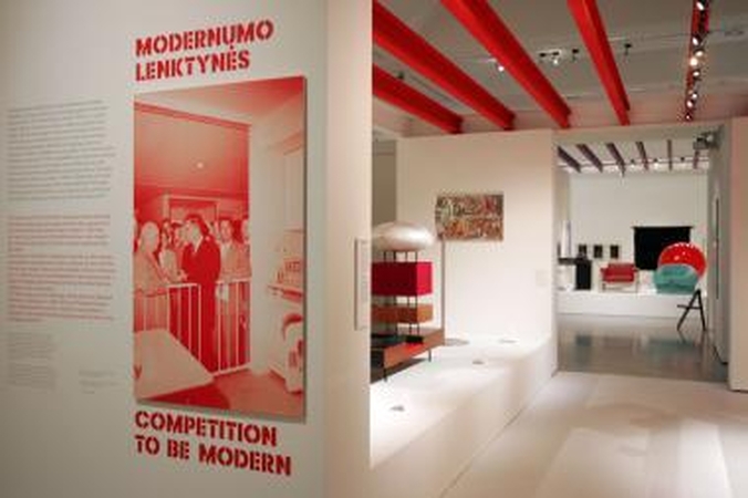 Dailės galerija atsisveikina su Šaltojo karo metų paroda