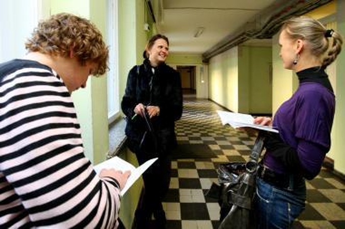 Studentai sudarė per 5 tūkst. sutarčių su bankais