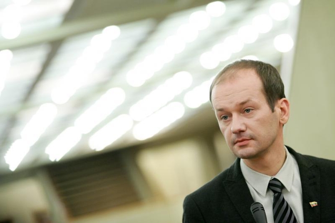 R.Žilinskas: frakcija išmeta, nes neatitinku "krikščioniško įvaizdžio"