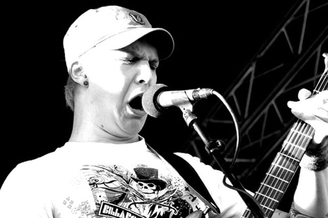 „Rasabasa“ prodiuserio kūrybą liaupsina metalo muzikos spauda