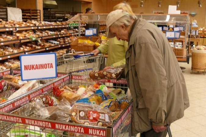 Vyriausybė – prieš maisto produktų antkainių viešinimą etiketėse