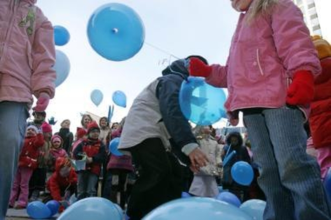 Karlsonas „padės“ likimo nuskriaustiems vaikams