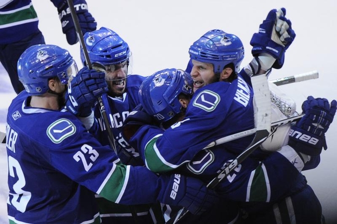 "Canucks" ledo ritulininkai - Stenlio taurės varžybų finale