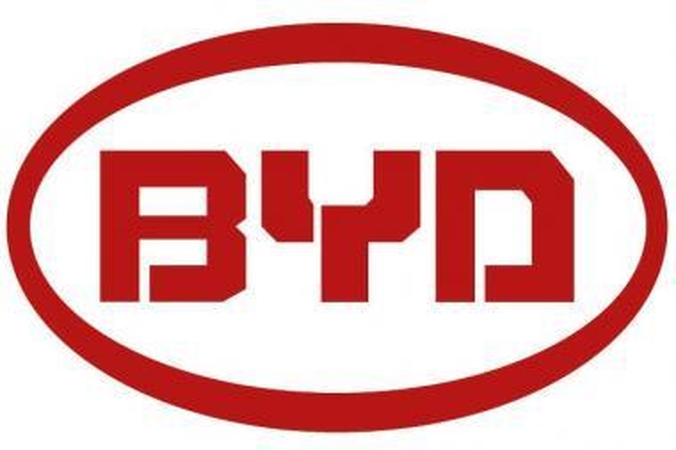 Kinų automobilių gamintojo „BYD“ pelnas sumažėjo 99 proc.
