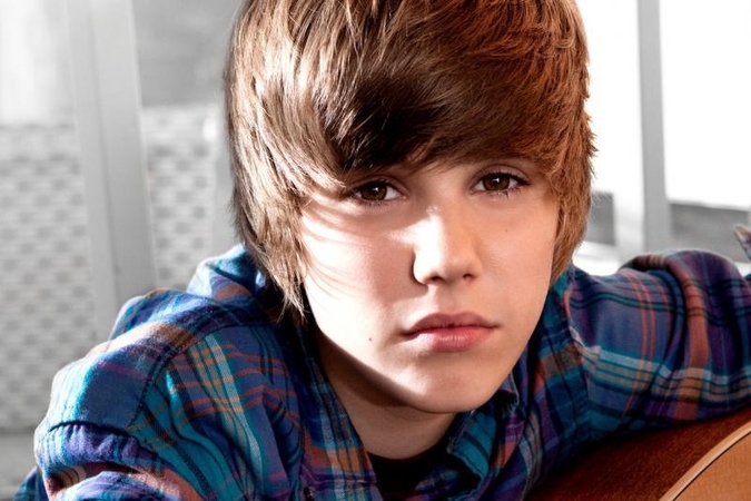 Ar norėtum lyžtelti J.Bieberio... ledų? (foto)