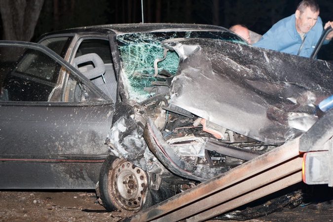Per avariją trūko automobilio „Opel“ saugos diržai