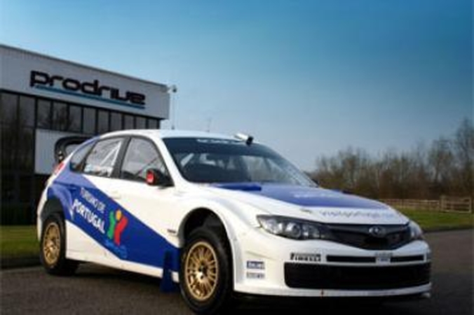 „Prodrive“ paruošė mašiną M.Gronholmiui