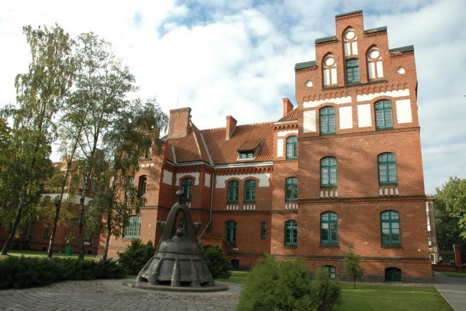 Klaipėdos universitete - kandidatų į rektoriaus postą prisistatymas 