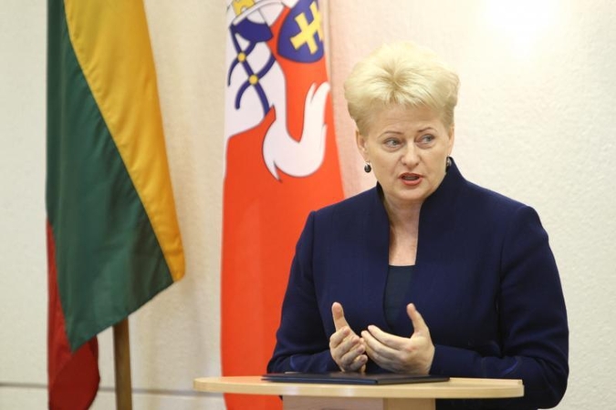 JAV lietuviai prezidentei skandavo „Gėda!“