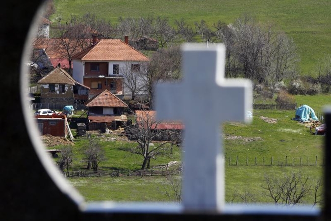 Seimo komitetas: per etikos pamokas religijų mokyti galima