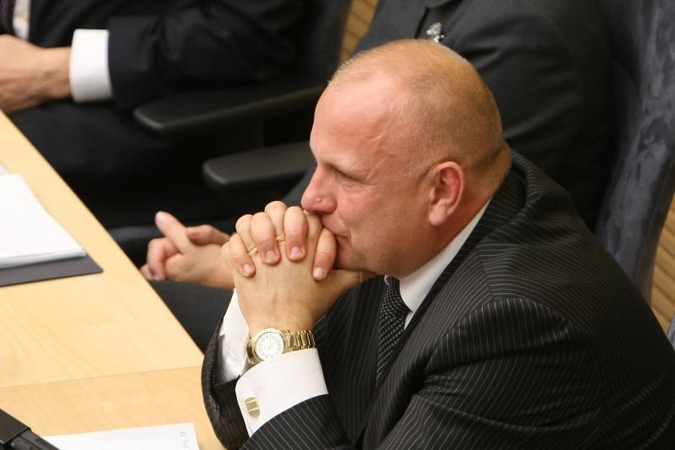 VTEK: Raseinių meras R.Ačas supainiojo interesus