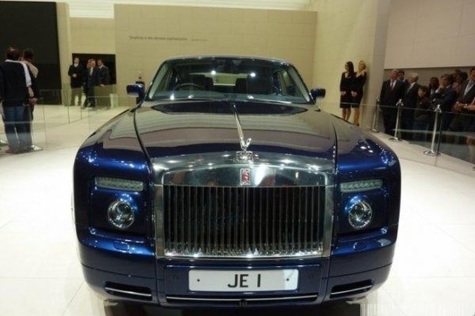 „Rolls-Royce“ gali džiaugtis rekordiniais pardavimais