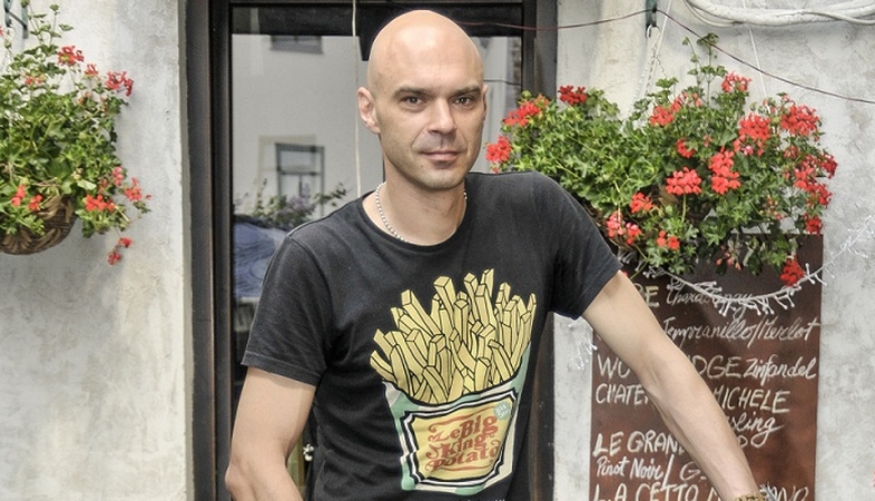 Televizijoje meilės ieškantis ūkininkas: moterys turi būti kaip gėlės
