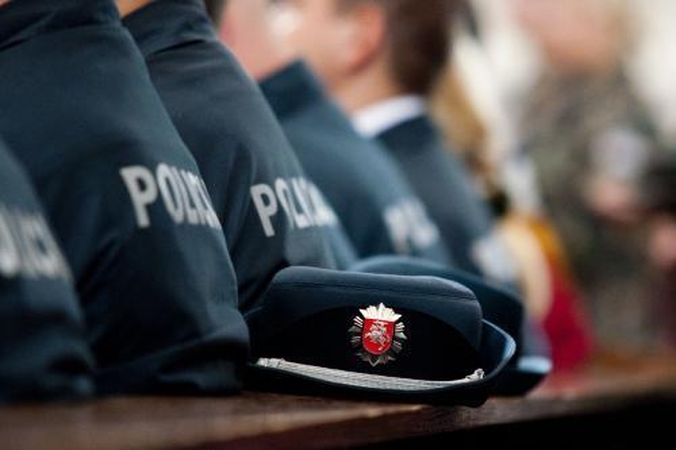 Uostamiesčio policija pasitiki mažiau žmonių