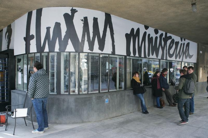 „Fluxus ministerija" keliasi į  Kauną   