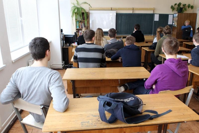 Panevėžio mokyklos uždarymui priešinasi ir pedagogai, ir tėvai