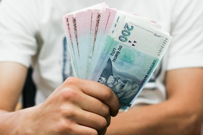 Kurios mokyklos ir darželiai sulaukė daugiausiai 2 proc. paramos?