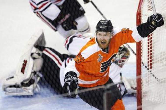 NHL Stenlio taurės finale - pirmoji "Flyers" komandos pergalė