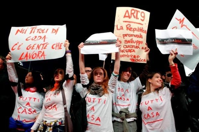 Romos kino festivalio atidarymo ceremoniją sutrikdė protestuotojai