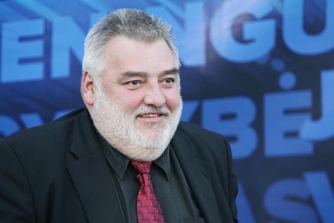 A.Bumblauskas: istorijos personažus reikia nuleisti ant žemės