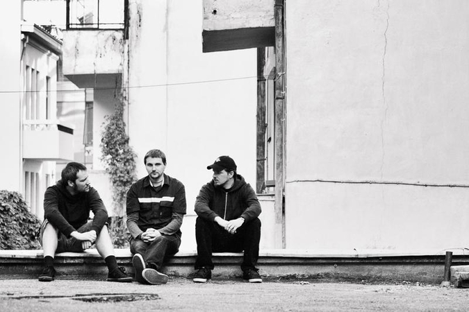 „Mountainside“ ir „Groove Solid“ smeigs roko dozę „Džem'Pub'e“