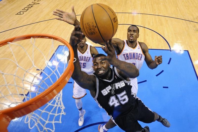 “Spurs” atsarginis persikūnijo į legendinį M. Jordaną