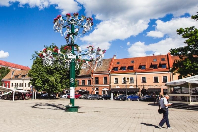 Girtas turistas iš Rotušės aikštės bandė išvažiuoti vogtu dviračiu
