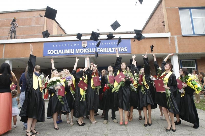 Iš KU Socialinių mokslų fakulteto – su pakilia nuotaika