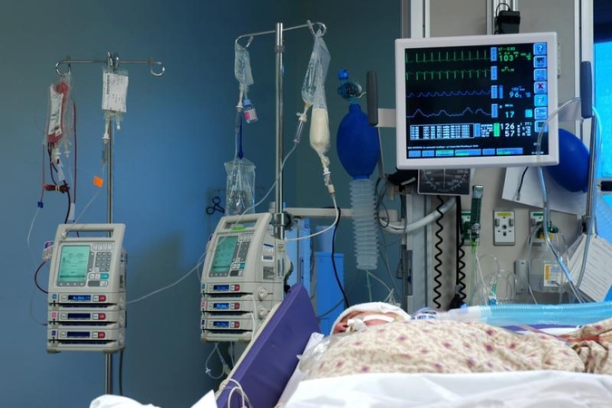 Keturių gydytojų mirusiu paskelbtas britas pasveiko