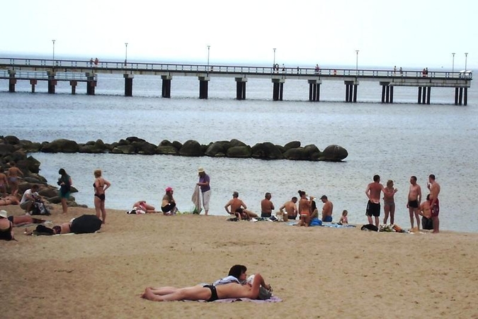 Palanga po savaitgalio: vietoj girtaujančio jaunimo – tėvai su vaikais