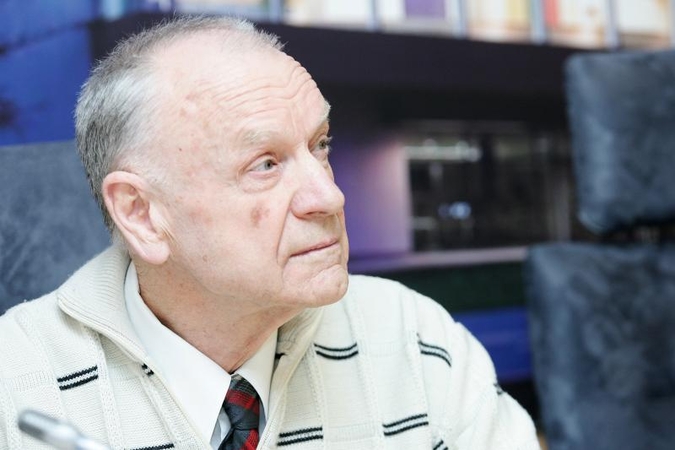 Valdžia nusivylęs signataras atsisako valstybinių laidotovių