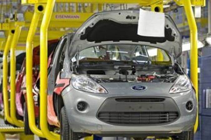„Ford“ stabdo gamybą Rusijoje