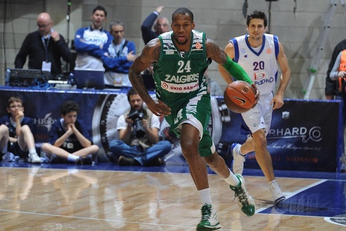 Stilingiau už italus žaidęs „Žalgiris“ nusileido „Bennet“ ekipai