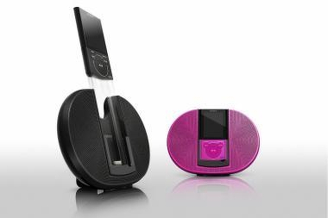 Pristatyti stilingi „Walkman“ S540 ir E440 