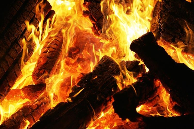 Panevėžio  rajone  degė  sodo  namelis  