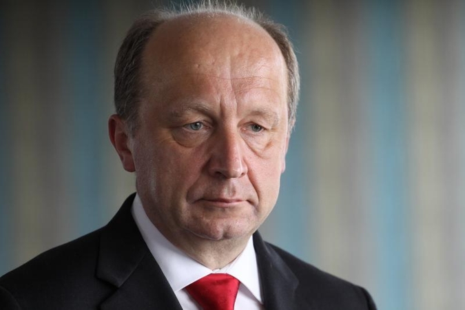A.Kubilius ragina siekti dialogo su kitataučiais
