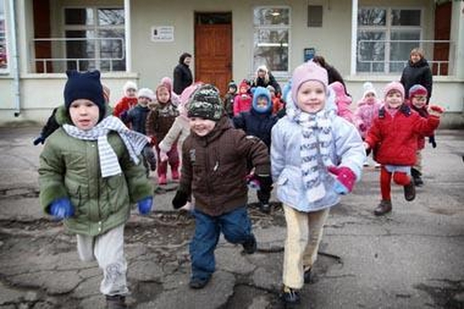 Dėl ikimokyklinukų krepšelio – nauji rūpesčiai