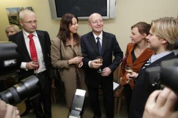 Staigmena: būrį politikos naujokų į Seimą atvedęs A.Valinskas tikriausiai nesitikėjo, kad jie iš jo gali pabandyti atimti partiją.