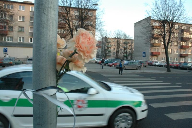 Atšvaitų nedėvinčiųjų laukia nemenkos baudos